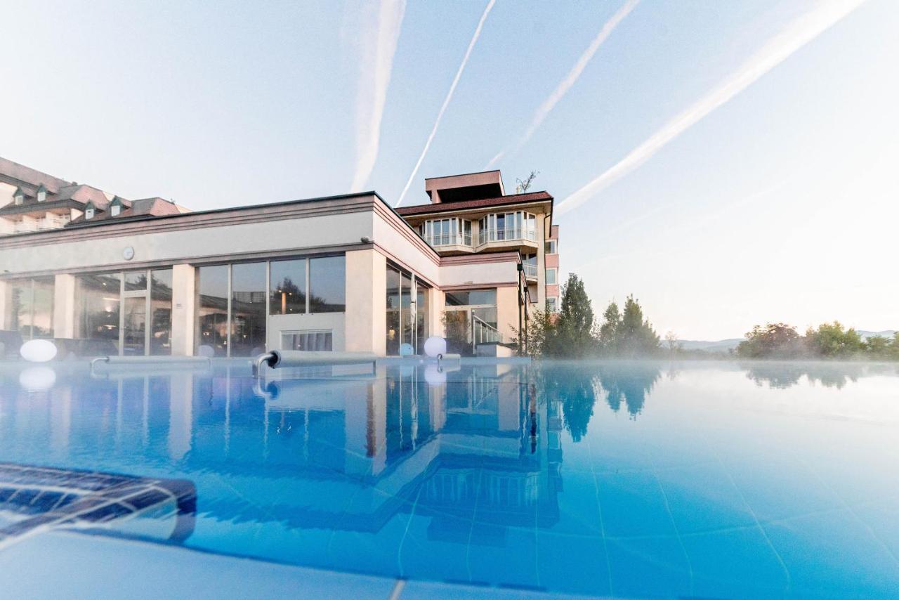 Avita Resort 巴特塔茨曼斯多夫 外观 照片
